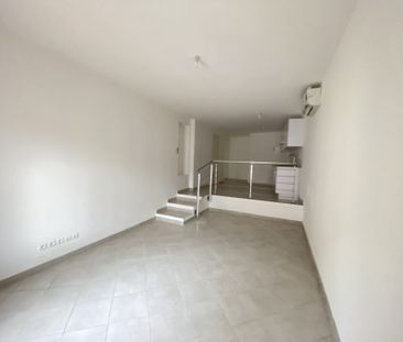 Location Appartement 2 pièces 50m² TOURVES 83170 - Photo 4