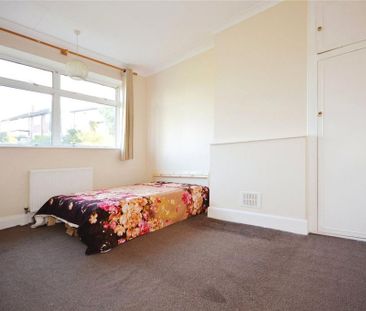 3 bedroom end of terrace house to rent - Photo 6