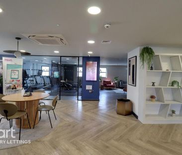 1 bedroom in a flat share to rent - Photo 5