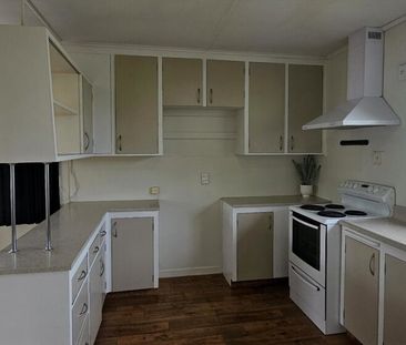 18 Dover Road - Photo 2