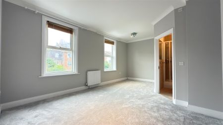2 Bedroom Apartment - First Floor - Photo 4