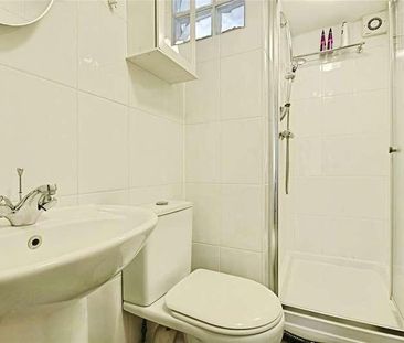 Staines Road, Hounslow, TW4 - Photo 4