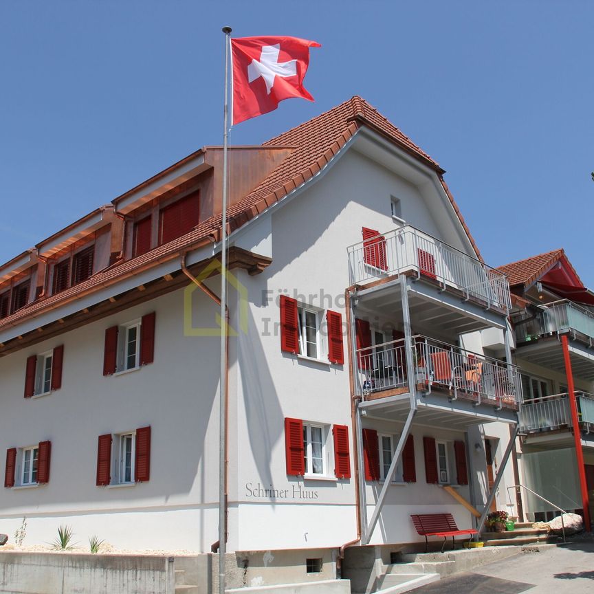 Charmante Maisonette-Dachwohnung mit Balkon - Foto 1