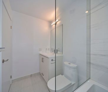 For Lease - 10 Honeycrisp Crescent Unit# 909, Vaughan, Ontario - Photo 6