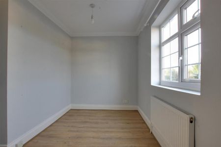 2 bedroom house to rent - Photo 3