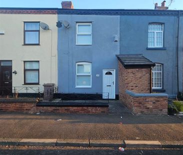 2 Bedroom Terraced House for Rent - Photo 2