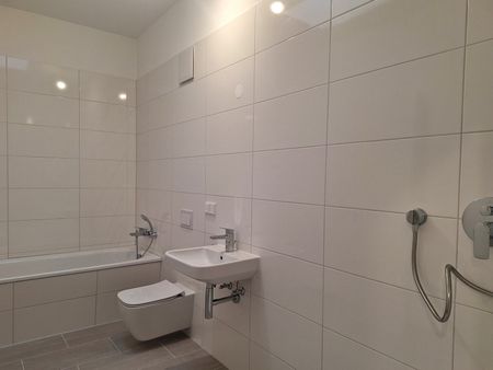 Erstbezug in ruhiger ausgebauter Remise! - Foto 2