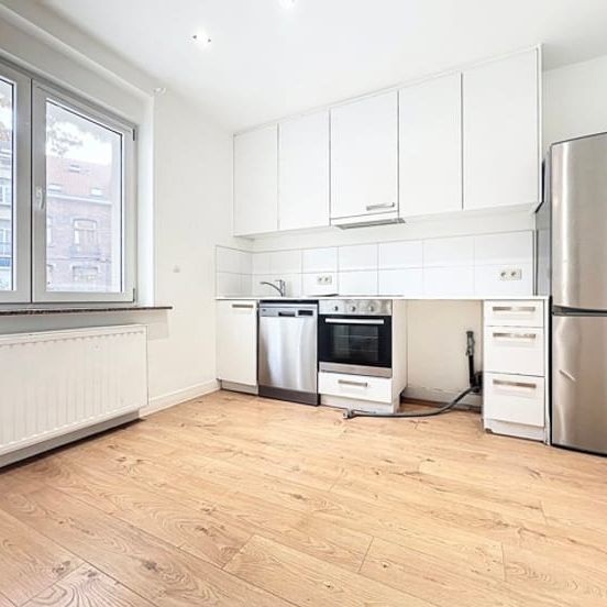 Appartement te huur - Foto 1