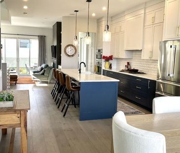 Modern Farmhouse Style Duplex - Short Term | Calgary - Photo 1