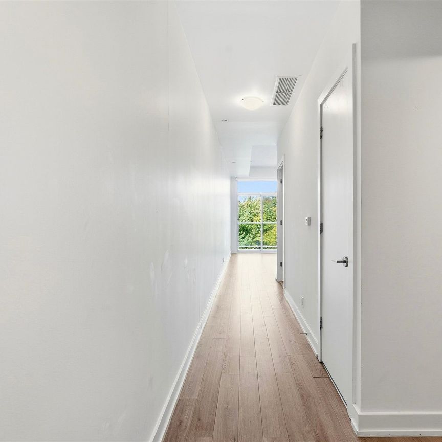 For Lease - 6 Parkwood Avenue Unit# 516, Toronto, Ontario - Photo 1