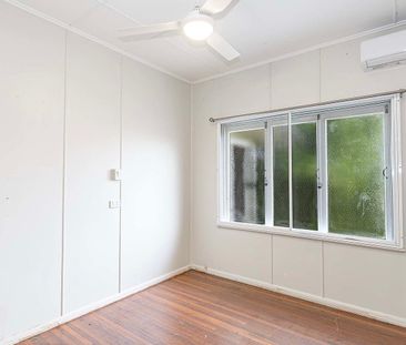 Highset Family Home! - Photo 1