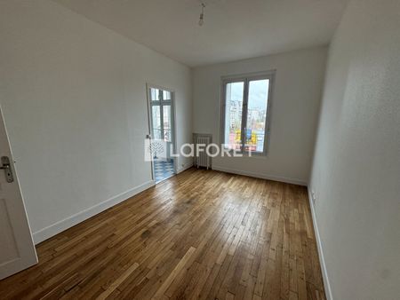 Apartment - Photo 2