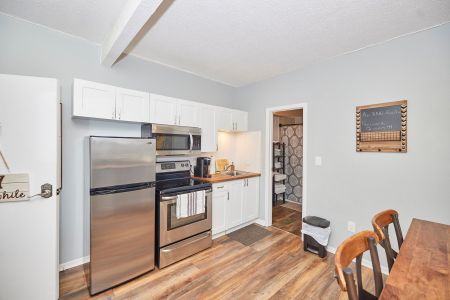 For Lease - 4675 QUEEN Street Unit# 1, Niagara Falls, Ontario - Photo 3