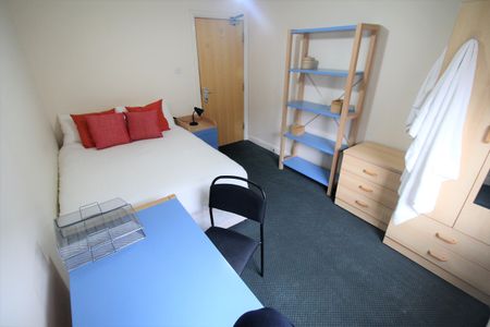 Flat 25, Samara Plaza, LS2 9DU, Leeds - Photo 3