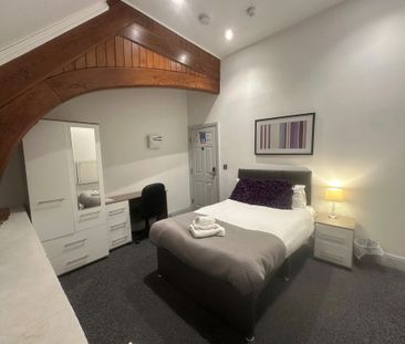 The Old County Hall - Studio 13 - Photo 1