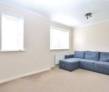 High Street, Addlestone, Surrey, KT15 1UP - Photo 1