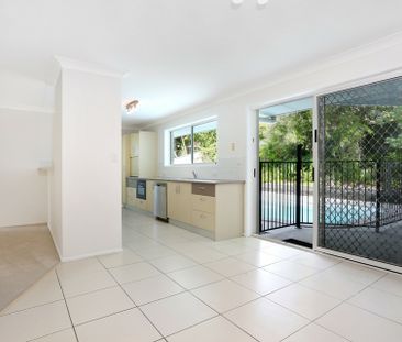 FAMILY HOME WITH POOL - Photo 2