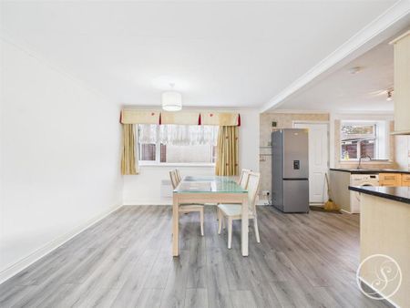 3 bedroom townhouse to rent - Photo 4