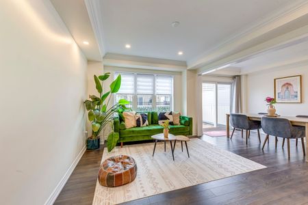 For Lease - 3002 Preserve Drive Unit# 33, Oakville, Ontario - Photo 4