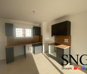 BEAU T3 AVEC BALCON ET DEUX PARKINGS - Photo 1