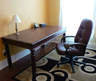 For Lease - 416 Chambers Street Unit# 1, Peterborough, Ontario - Photo 2