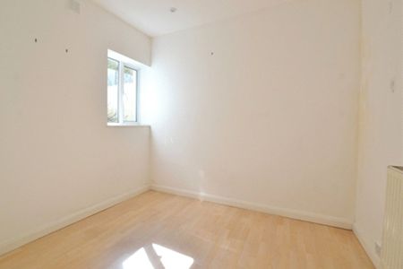 Room in a Shared Flat, Chesham Place, BN2 - Photo 3