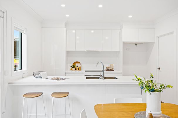 Contemporary Living in Mickleham - Photo 1