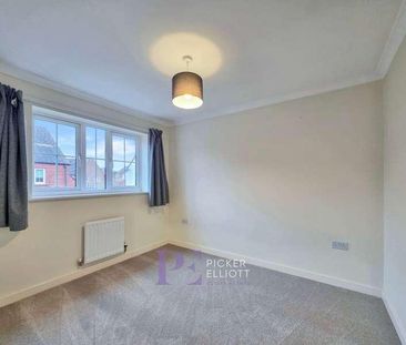 Greyhound Croft, Hinckley, LE10 - Photo 3