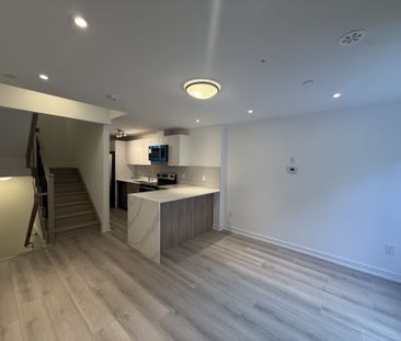 For Lease - 10 Calamint Lane Unit# 45, Toronto, Ontario - Photo 3