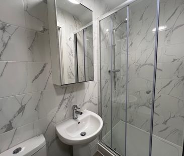 Room in a Shared Flat, Hepburn Court A, BS2 - Photo 5