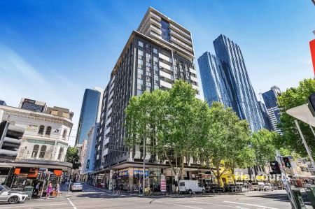 Fully Furnished With Striking Urban Cityscape Views - Photo 5