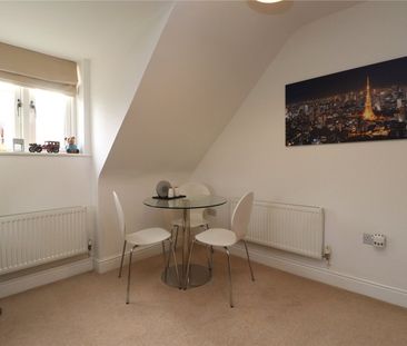 Sandy Lane, Woking, Surrey, GU22 - Photo 2