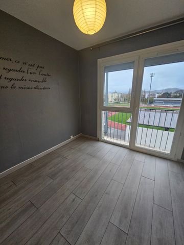 Location Appartement 3 pièces 52m² ROMANS SUR ISERE 26100 - Photo 5