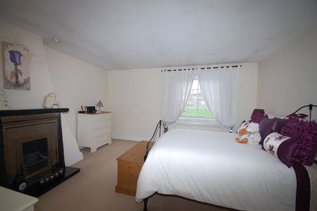 Gold Hill East, Chalfont St. Peter, Buckinghamshire,SL9 - Photo 4