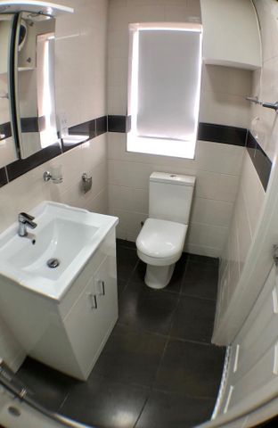 Chester Road North, Kidderminster - Photo 5