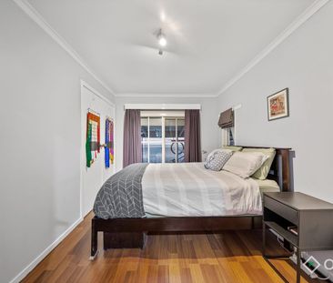 SPACIOUS AND CONVENIENT - Photo 4