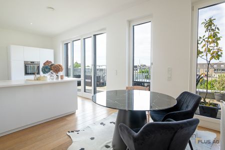 Exklusives 4-Zimmer-Penthouse mit Dachterrasse, Kamin, 2 Bädern & EBK in Düsseldorf-Flehe! - Photo 4