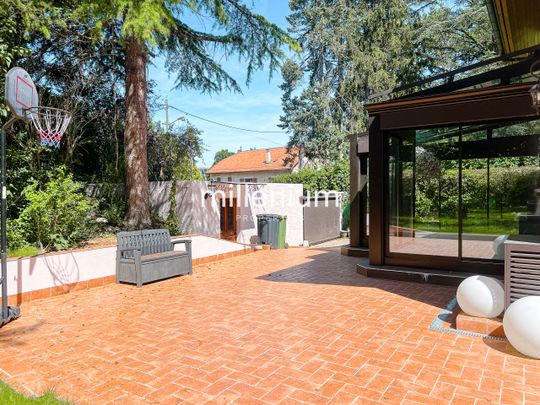 Maison individuelle proche du vieux Carouge - Photo 1