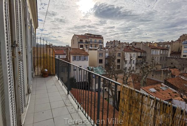 Castellane - T3 - balcons - 1065 € - Photo 1