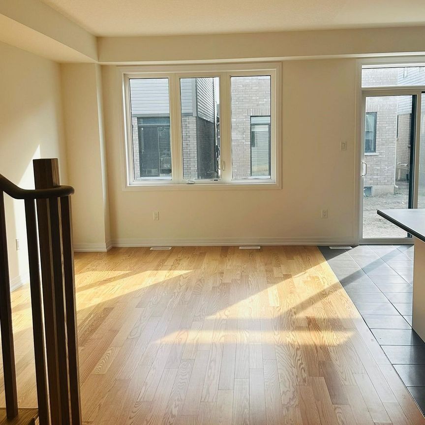 For Lease - 29 Selection Heights, Thorold, Ontario - Photo 1