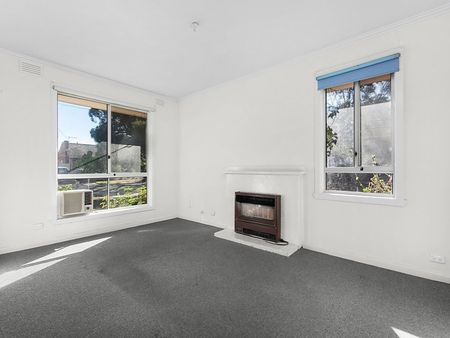 39 Setani Crescent, Heidelberg West VIC 3081 - Photo 3