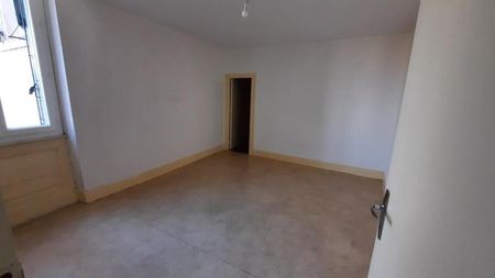 Location Appartement 3 pièces 67m² CASTRES 81100 - Photo 3