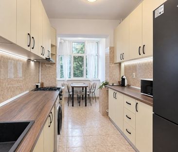 O casa cu suflet de inchiriat - in Ferdinand. - Fotografie 1