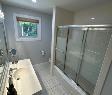 For Lease - 15 Southland Drive, London South, Ontario - Photo 4