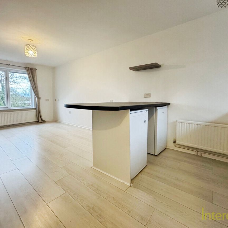 Dimsdale Crescent, CM23, Bishop`S Stortford - Photo 1