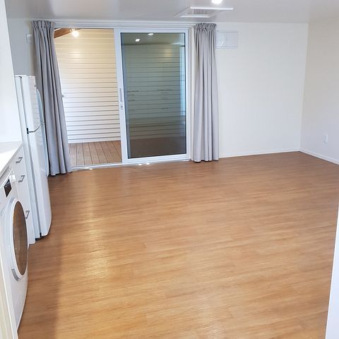 Rennovated studio Unit in Waitara - Photo 1