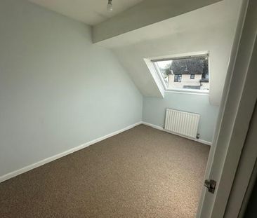 2 bedroom semi-detached house to rent - Photo 6