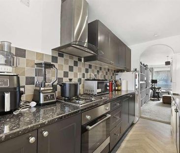 Woodford New Road, E18 - Photo 3