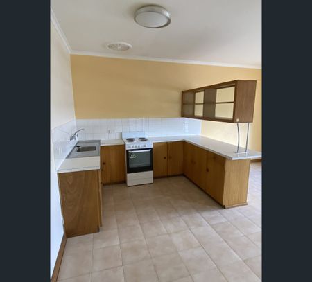 2/63 STURT STREET, Mount Gambier, SA 5290 - Photo 4