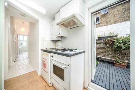 1 bedroom flat to rent - Photo 3